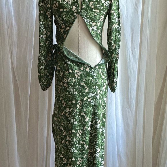 SALE!  Reformation Dress (0) Slit Green Floral Dress - BROKEN ZIPPER:( - Picture 9 of 13